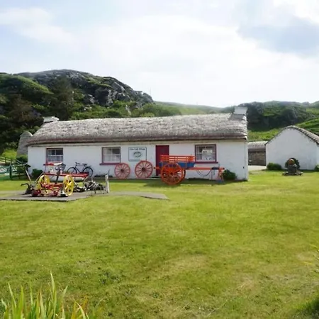 Holiday home Whitehorse House *