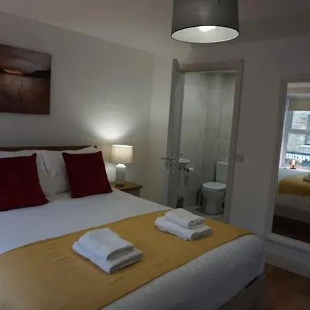 Holiday home Whitehorse House *